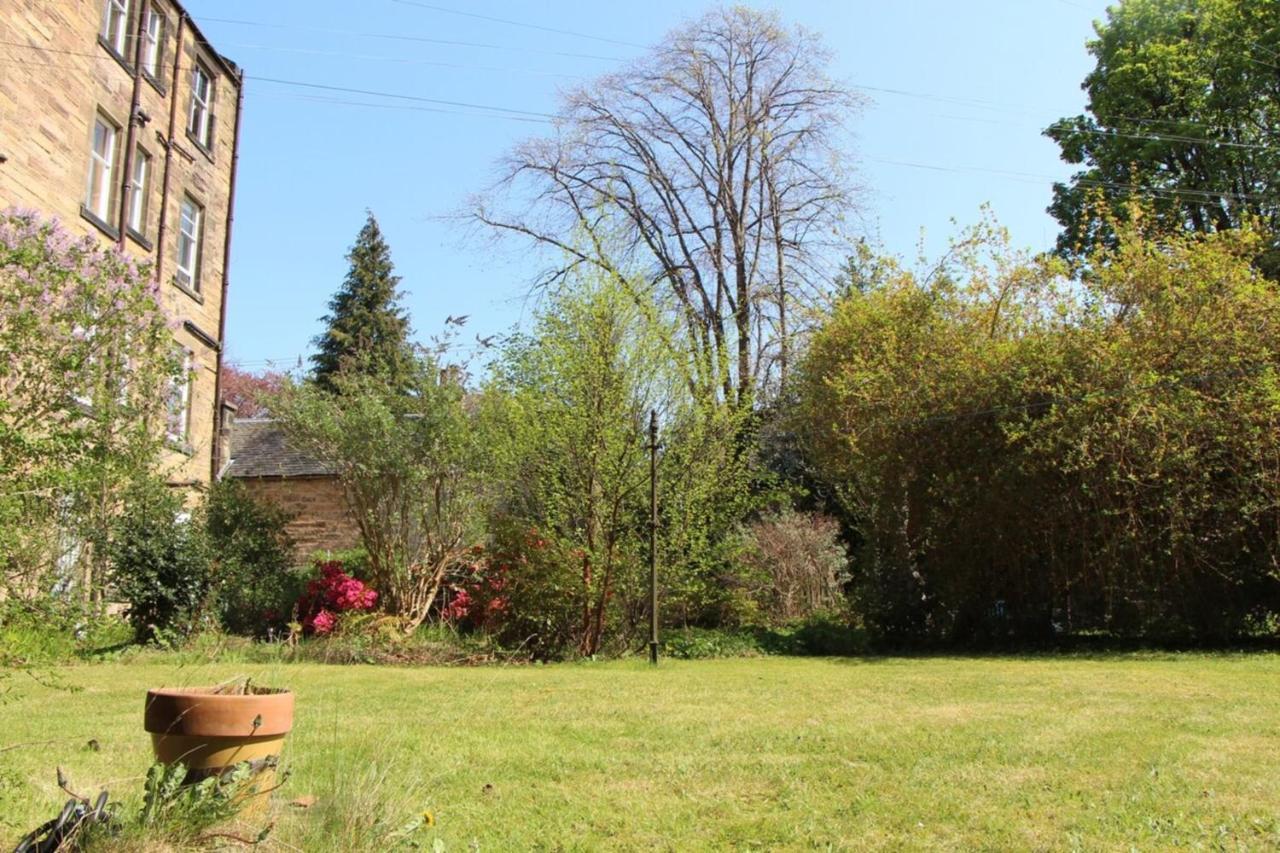 Classic Edinburgh Flat In The Heart Of Morningside Exterior photo