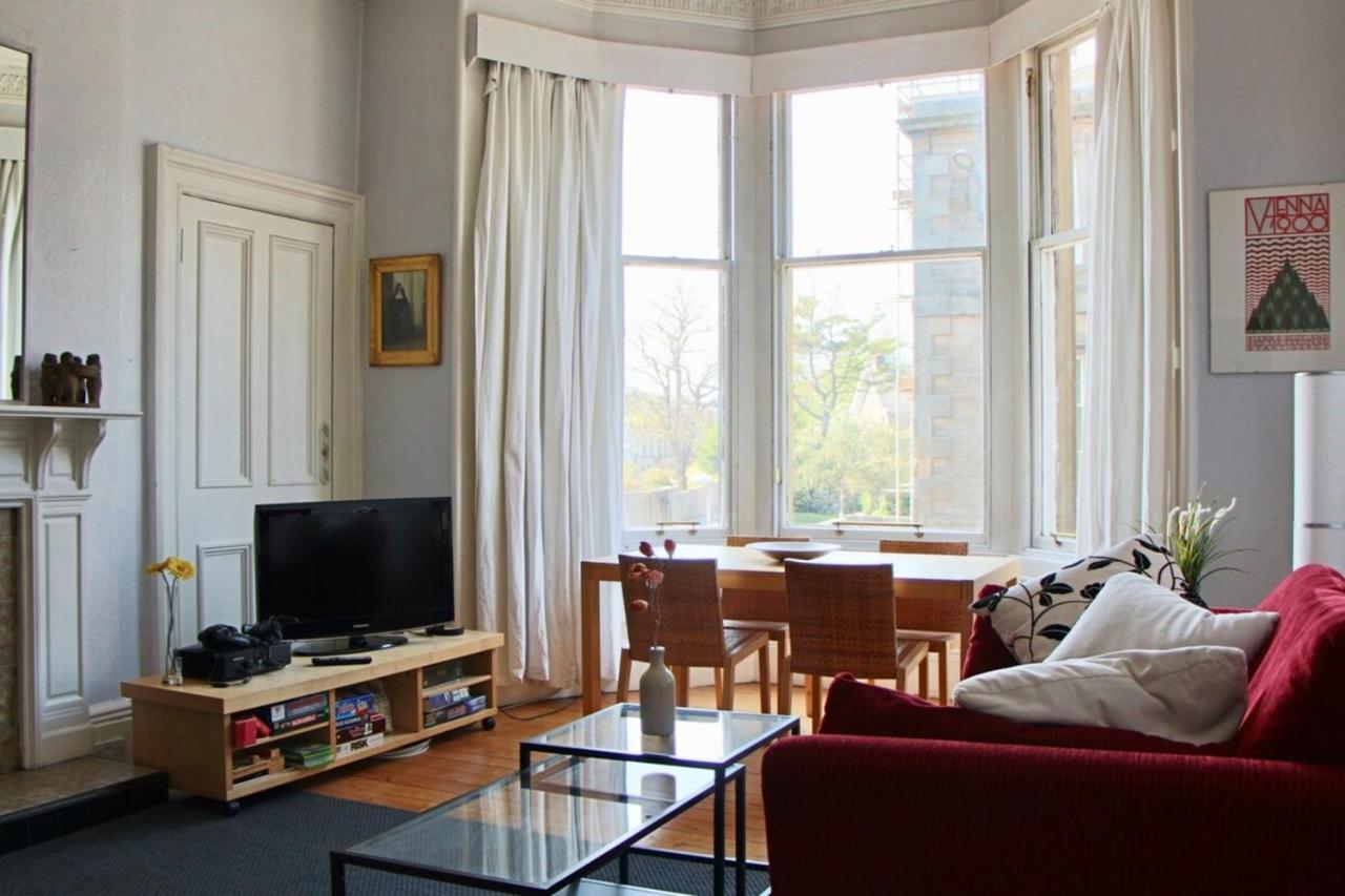 Classic Edinburgh Flat In The Heart Of Morningside Exterior photo